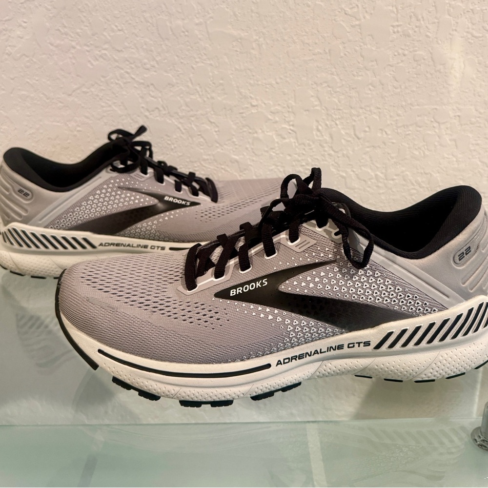 Brooks Adrenaline GTS Men's Running Shoes - Gray/Black